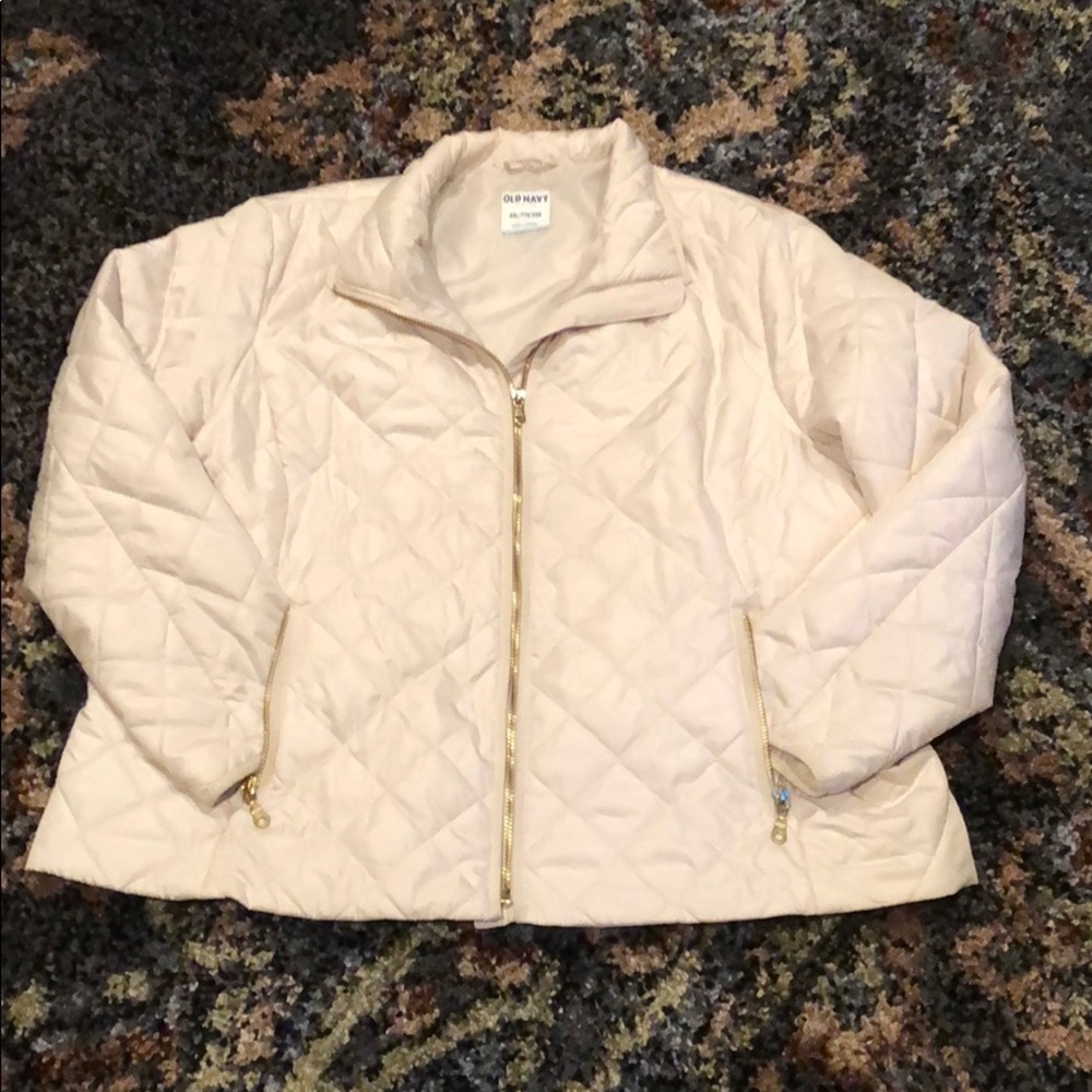 Lightweight Quilted Plus-Size Jacket